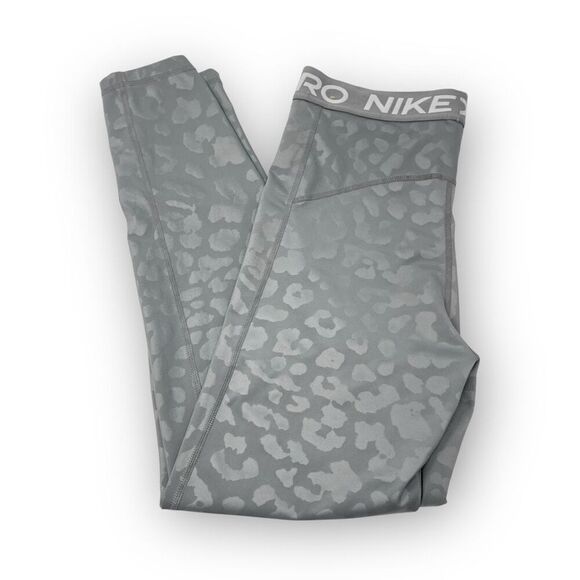 Nike Pro Dri Fit Gray Leopard 7/8 Training Pants DR7789-073 Women’s Size Medium - Picture 1 of 11